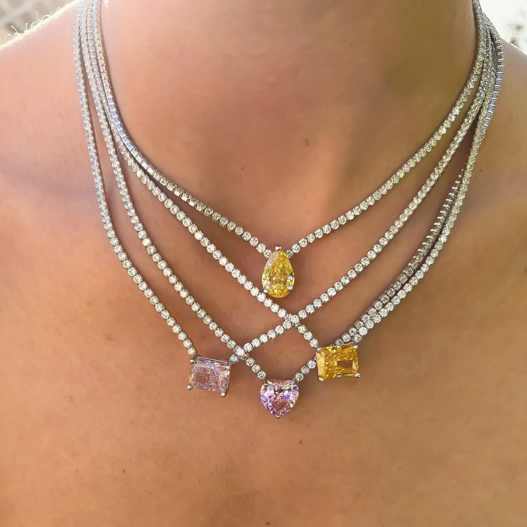 Colar Cravejada Com Zircônia